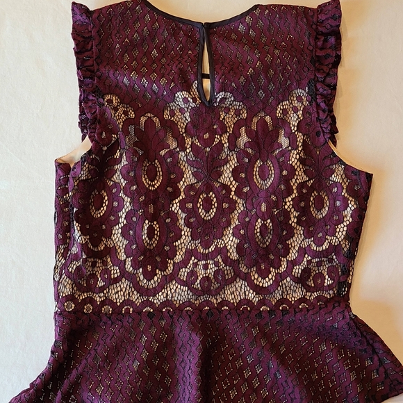 Parker lace top - Picture 6 of 9